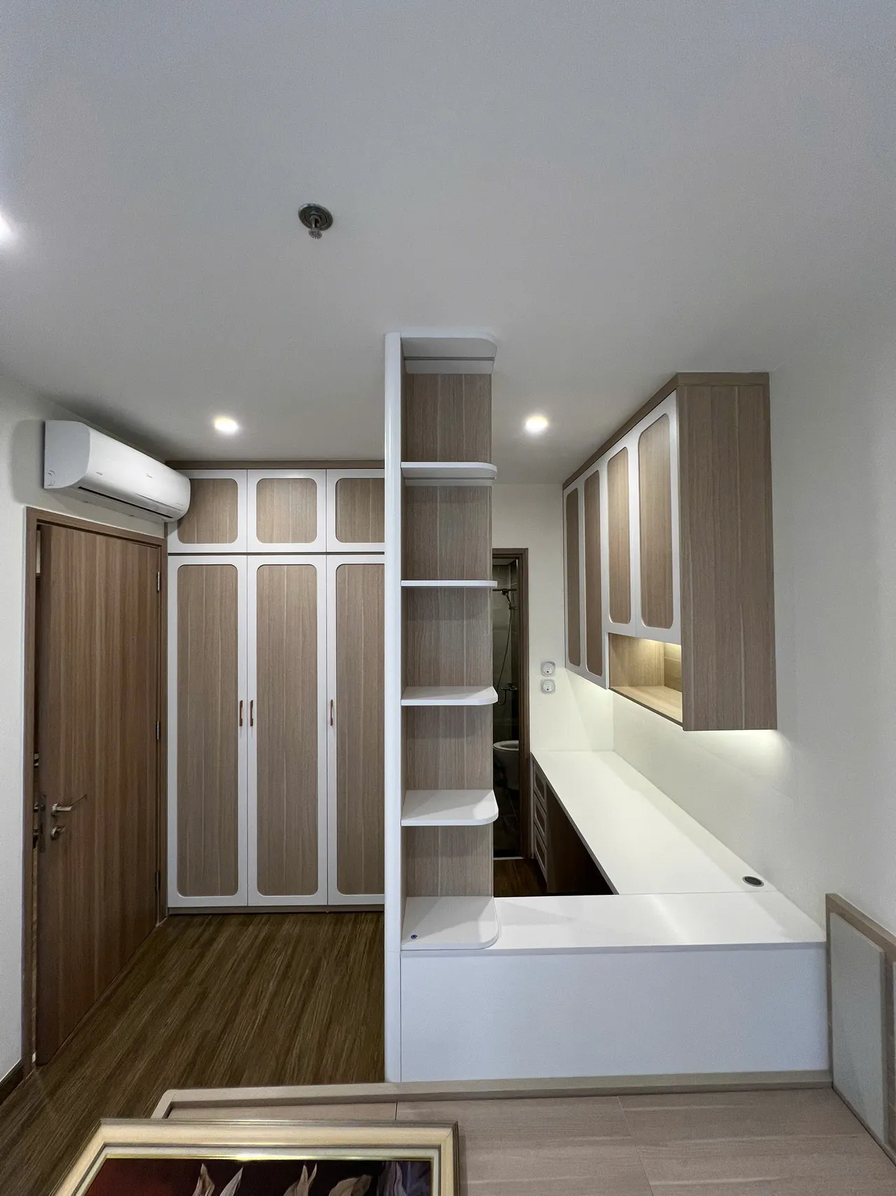 Căn 2PN Hiện đại — GS5 Vinhomes Smart City — phòng ngủ master, hoàn thiện thực tế