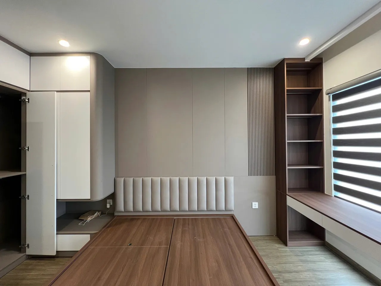 Căn 3PN Hiện đại — GS6 Vinhomes Smart City — phòng ngủ master, hoàn thiện thực tế