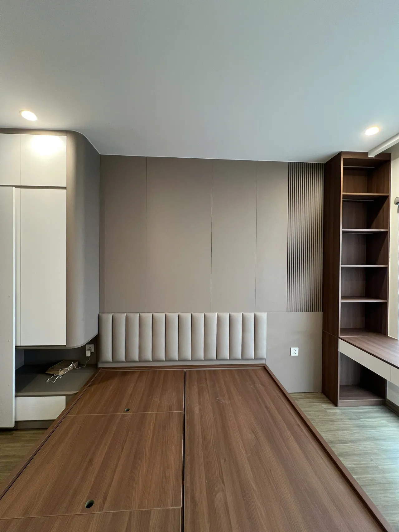 Căn 3PN Hiện đại — GS6 Vinhomes Smart City — phòng ngủ master, hoàn thiện thực tế