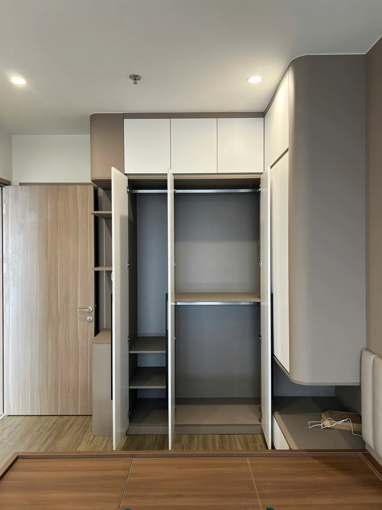 Căn 3PN Hiện đại — GS6 Vinhomes Smart City — phòng ngủ master, hoàn thiện thực tế