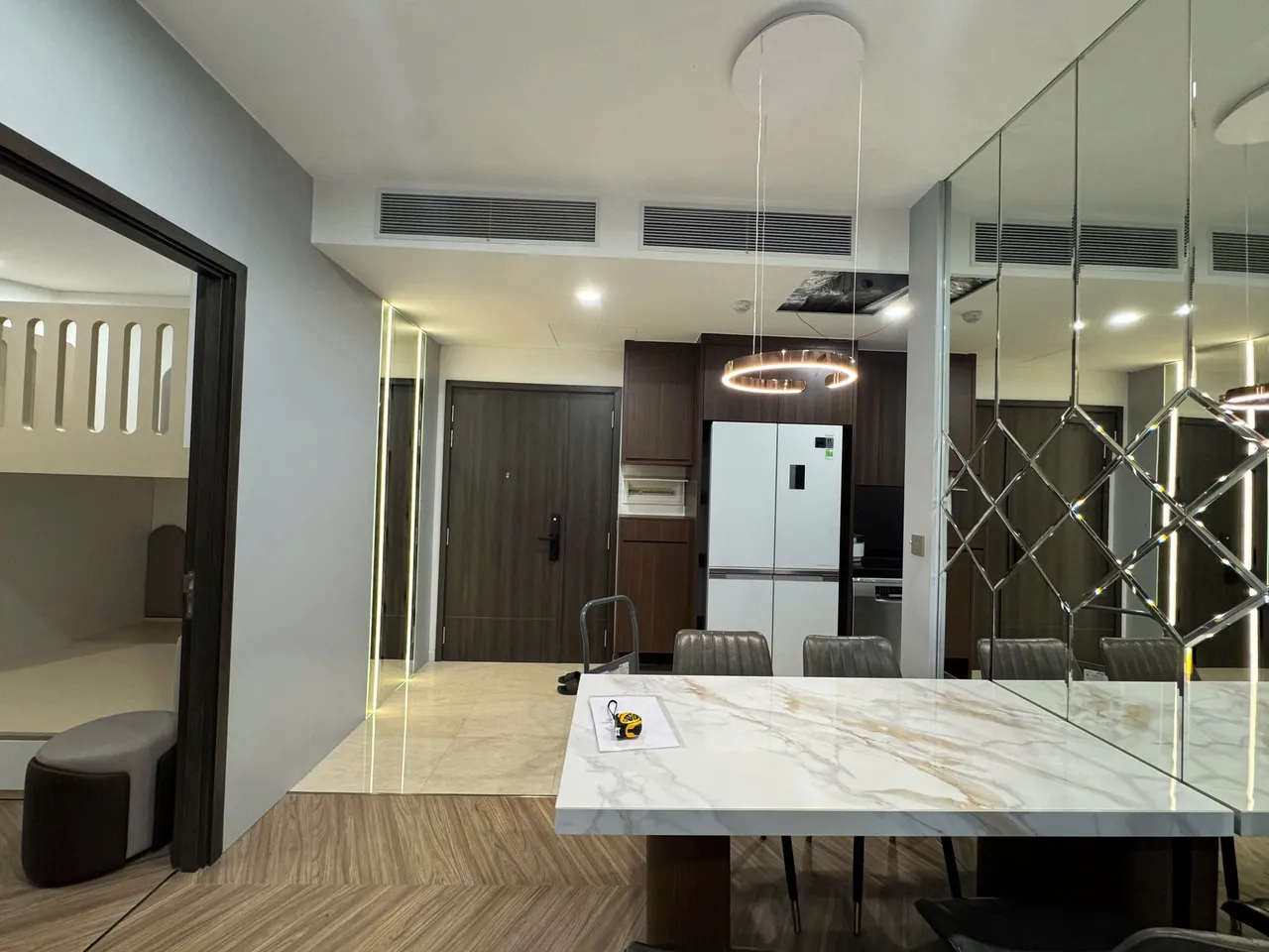 Căn 3PN Hiện đại — Lumière Evergreen toà A2 — bếp – phòng ăn, hoàn thiện thực tế