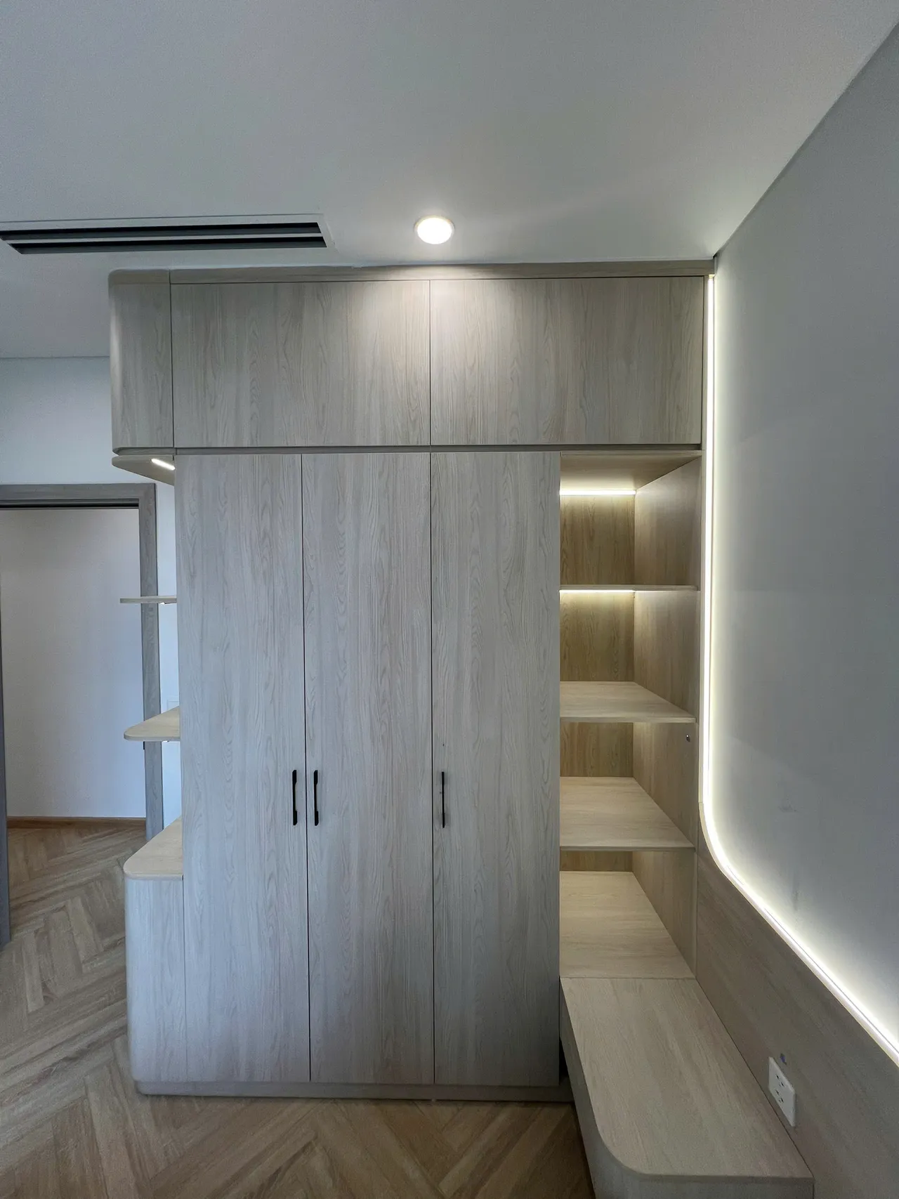 Mẫu nội thất Hiện đại — Masterise — phòng ngủ 2, hoàn thiện thực tế