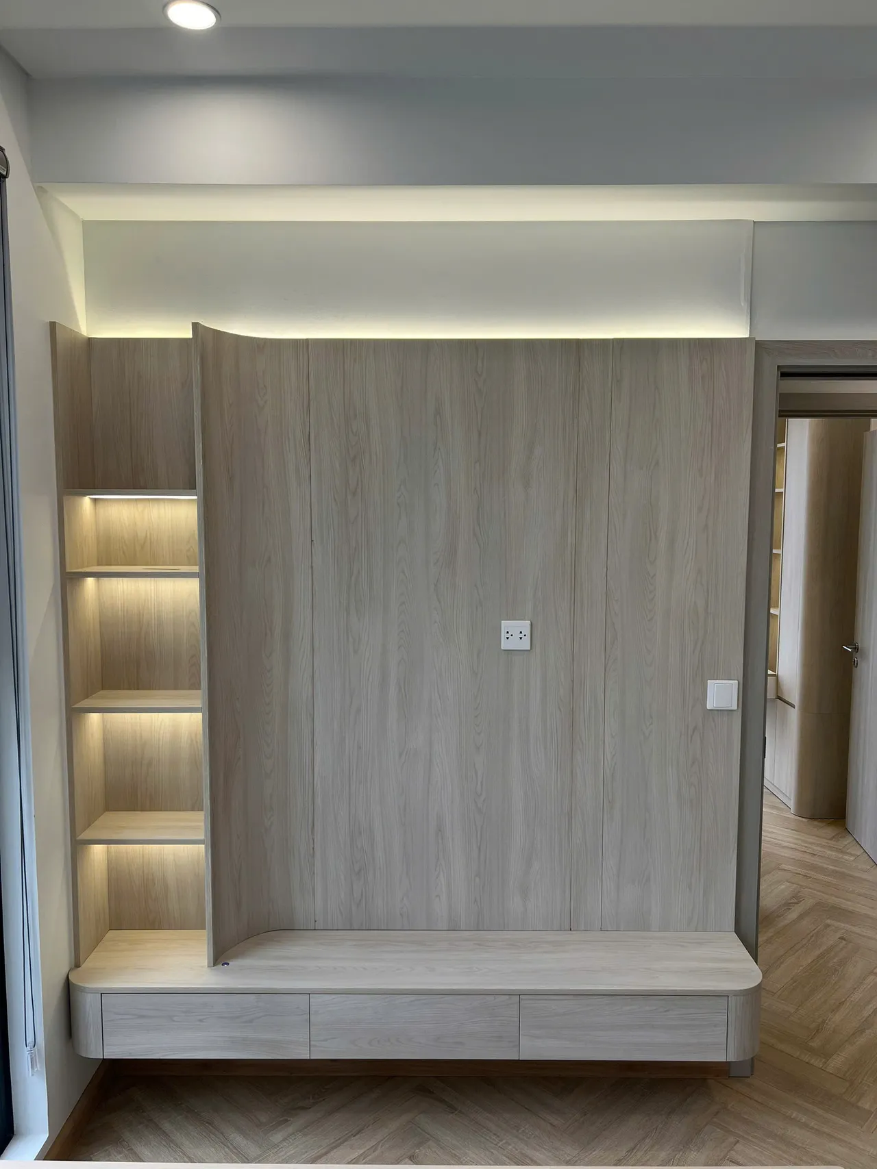 Mẫu nội thất Hiện đại — Masterise — phòng ngủ 2, hoàn thiện thực tế