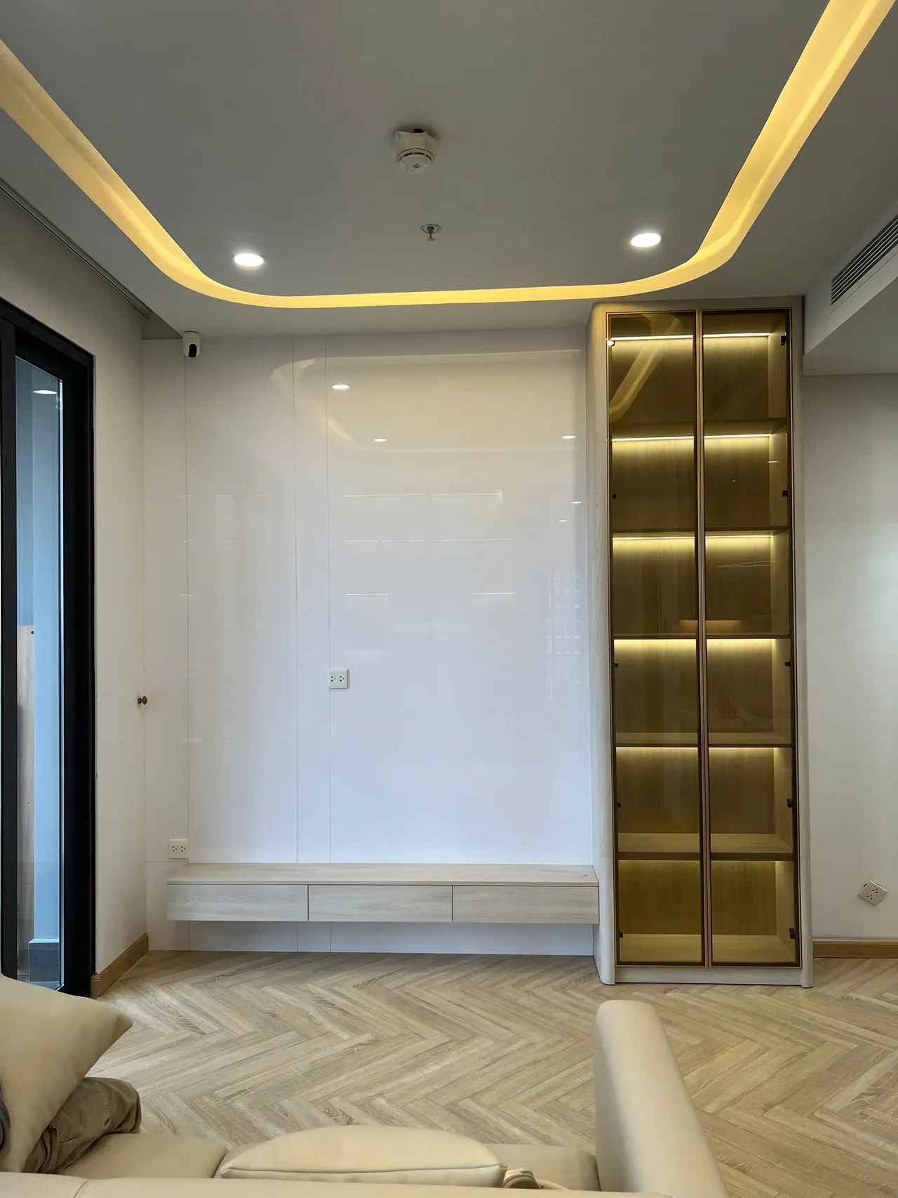 Mẫu nội thất Hiện đại — Masterise — phòng khách, hoàn thiện thực tế
