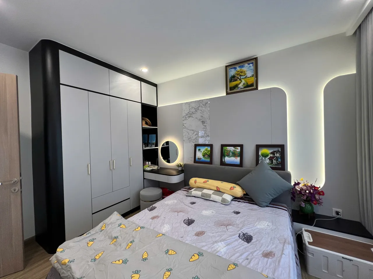 Căn 2PN Hiện đại — SA1 Vinhomes Smart City — phòng ngủ master, hoàn thiện thực tế