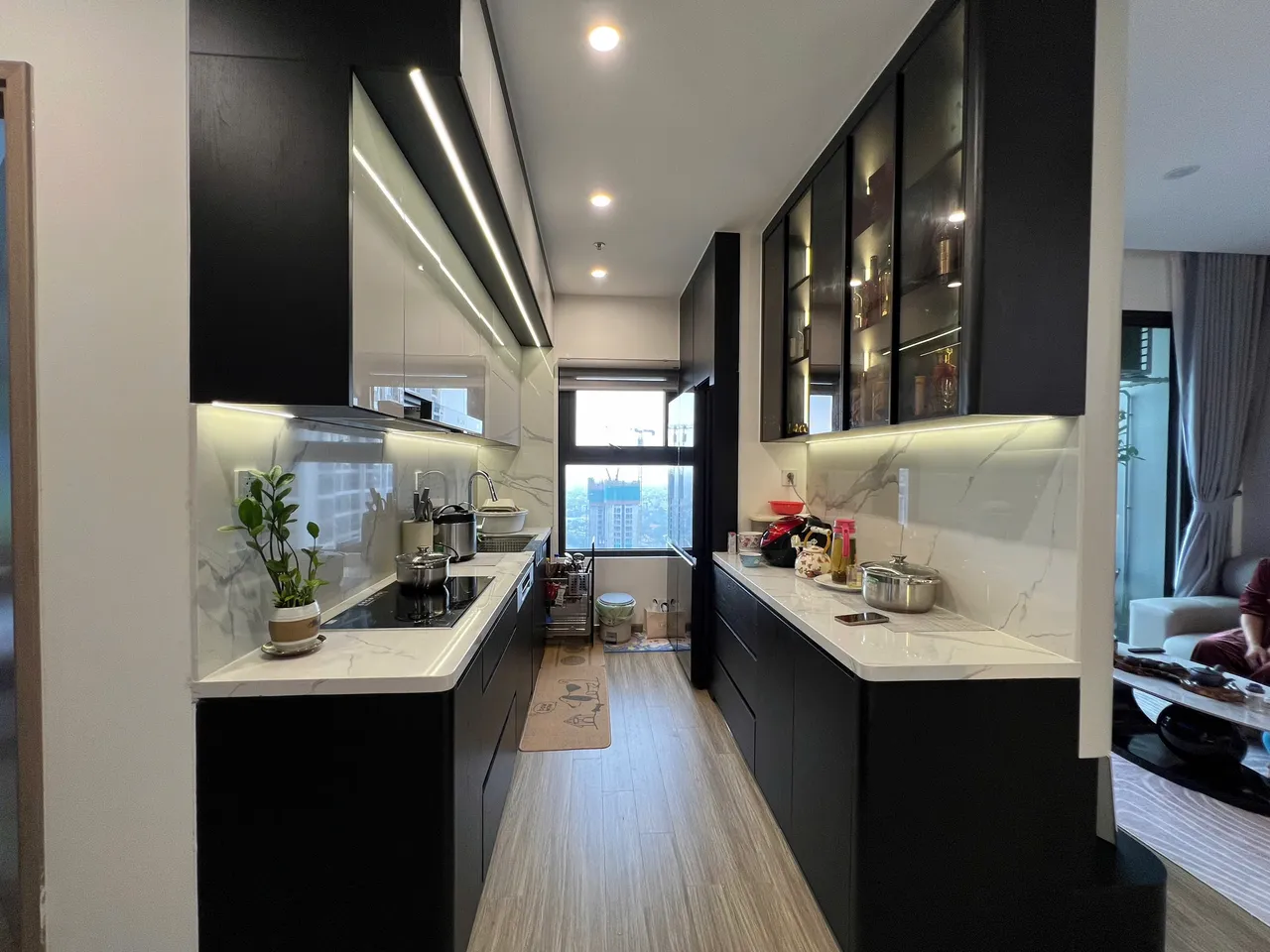 Căn 2PN Hiện đại — SA1 Vinhomes Smart City — bếp – phòng ăn, hoàn thiện thực tế