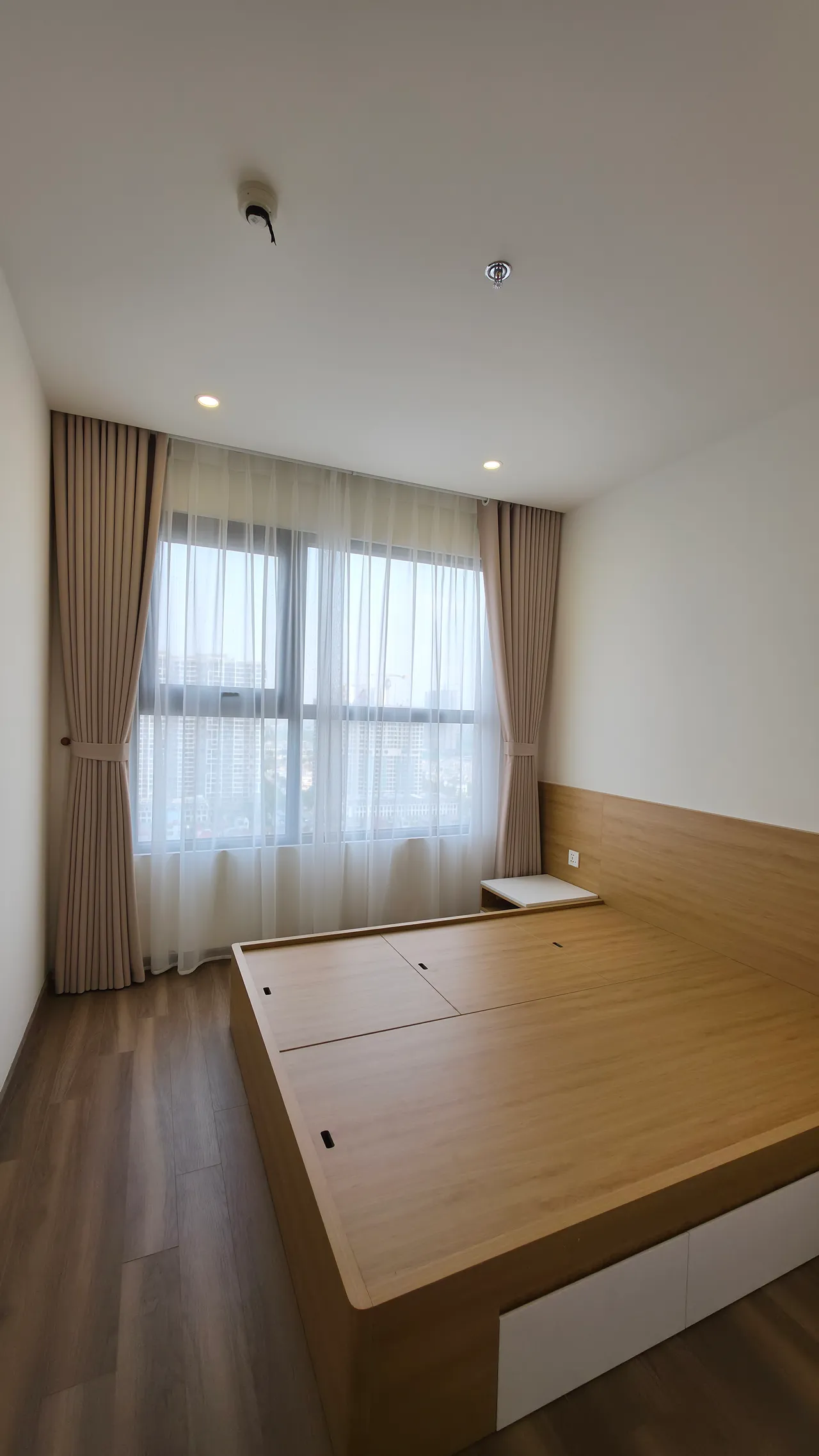 Căn 2PN Hiện đại — The Beverly BE1 Vinhomes Ocean Park — phòng ngủ 2, hoàn thiện thực tế