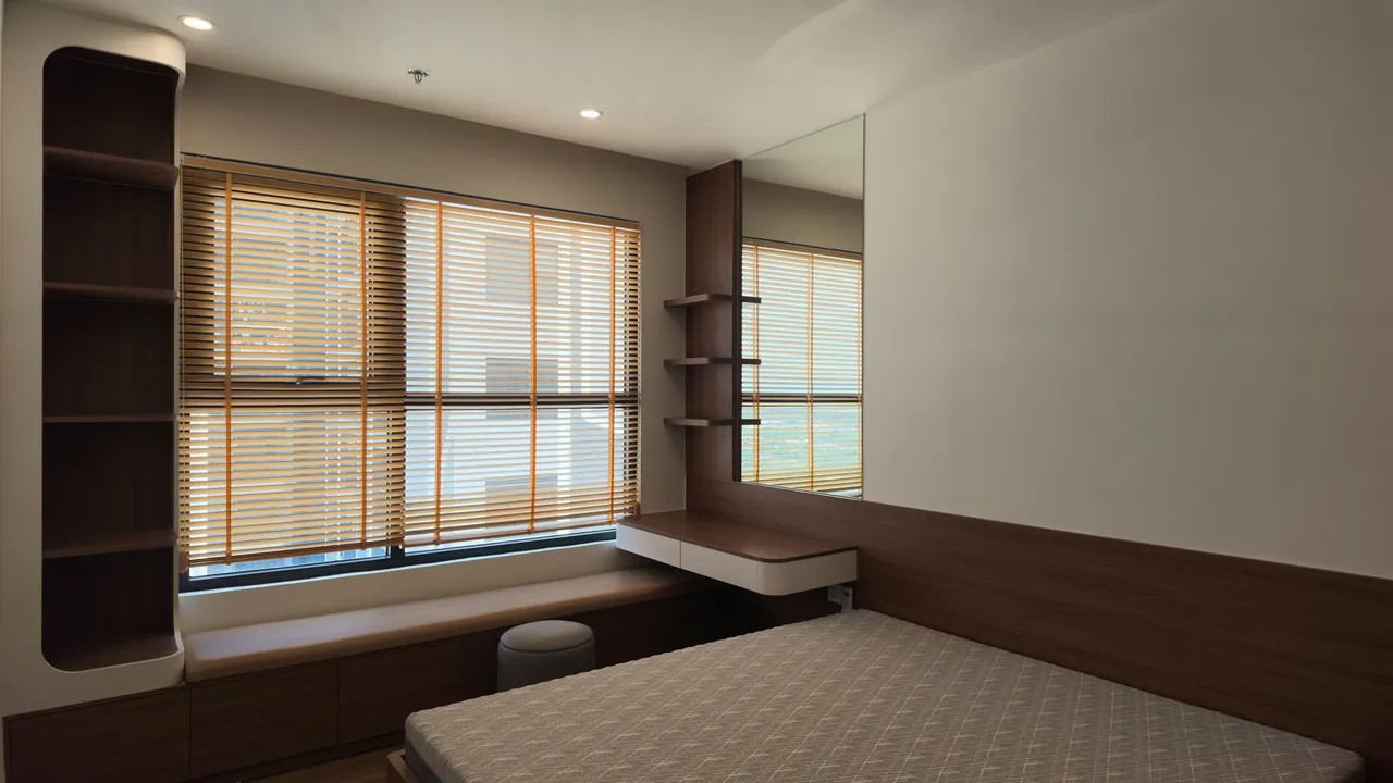 Căn 2PN Hiện đại — The Beverly BE2 Vinhomes Ocean Park — phòng ngủ master, hoàn thiện thực tế